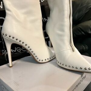Elegant White Studded Heeled Boots